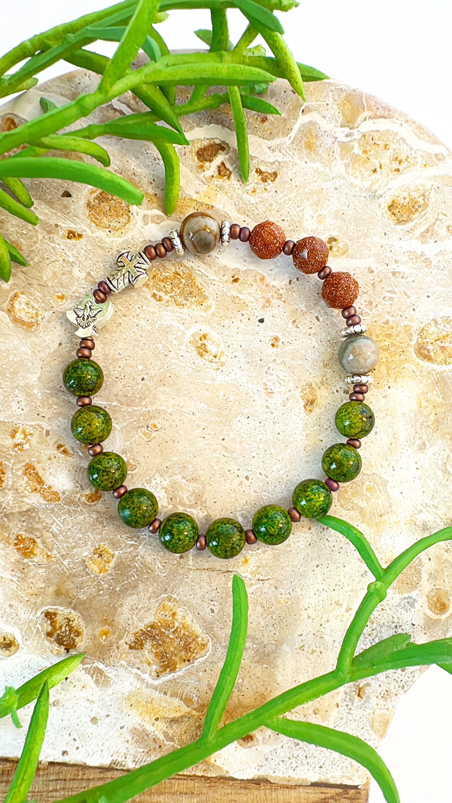 8mm Green Quartz One Decade Rosary Bracelet