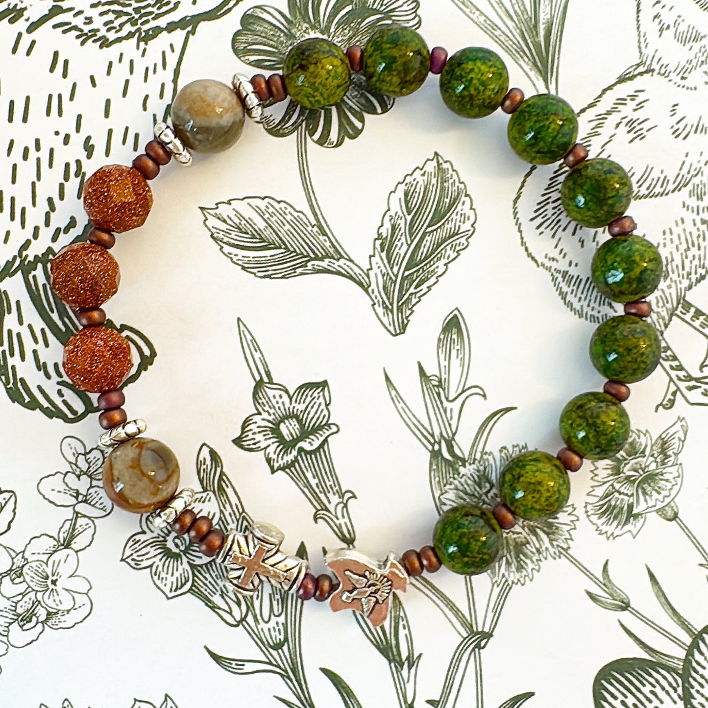 8mm Green Quartz One Decade Rosary Bracelet